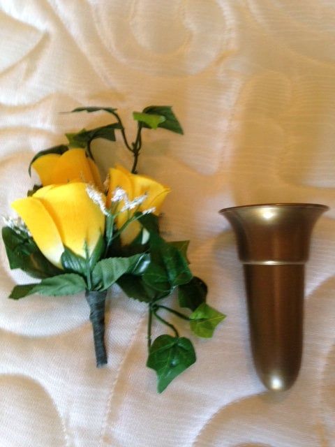 Mausoleum Crypt Injection Molded Brown Plastic Vase (ONLY Replacement; NO Hardware) 4.0 inch - Royal Duchess