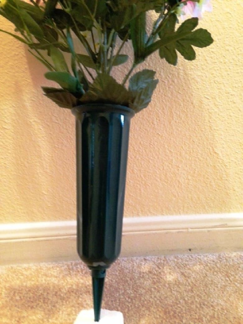 Artificial Flower Cemetery Vase Lily with Purple Water Lily Accent