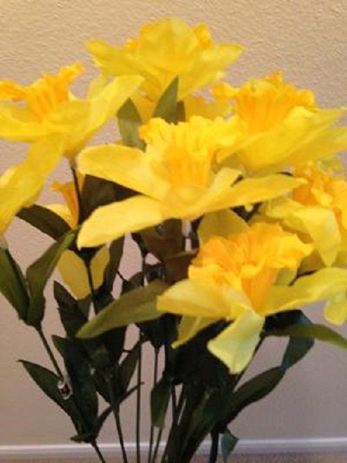 DIY BOUQUET YELLOW DAFFODILs  White Mini-Lillies (refill) for Grave-site Presentation in Remembrance of Loved Ones Or Home Garden Use -
