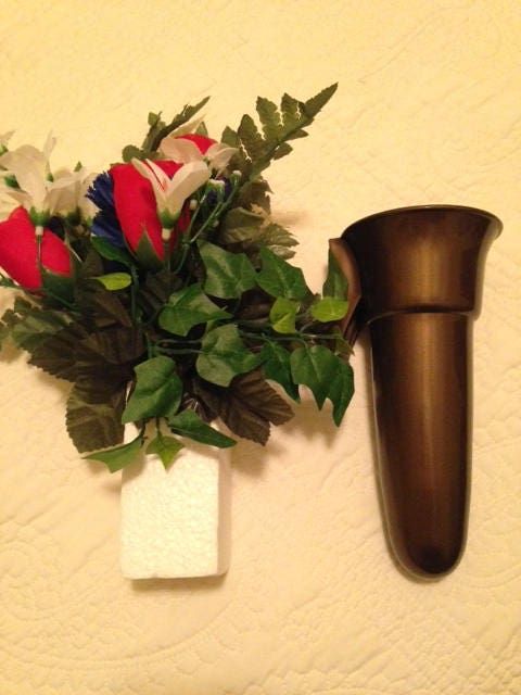 Mausoleum Crypt Brown Vase 5.5 IN - Royal Duchess - Bolt / Button Support -