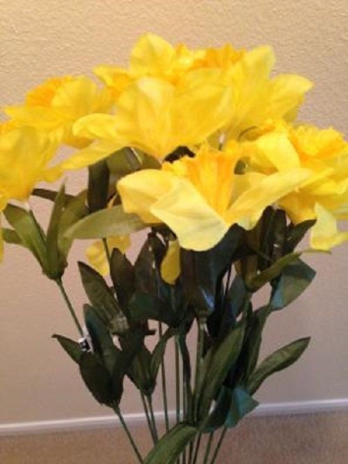 DIY BOUQUET YELLOW DAFFODILs  White Mini-Lillies (refill) for Grave-site Presentation in Remembrance of Loved Ones Or Home Garden Use -