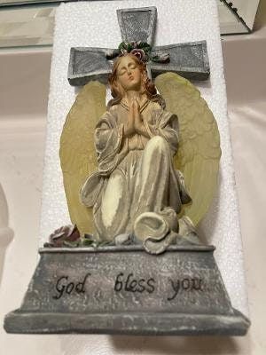 LED Solar Panel Light - Angel Cross