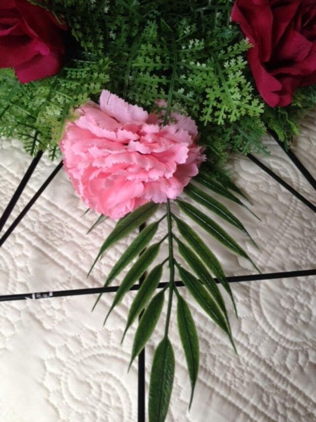 FLOWER Cemetery SPRAY on Easel in Pink Silk Roses & Carnations for Grave-site Presentation in Remembrance of Loved Ones -
