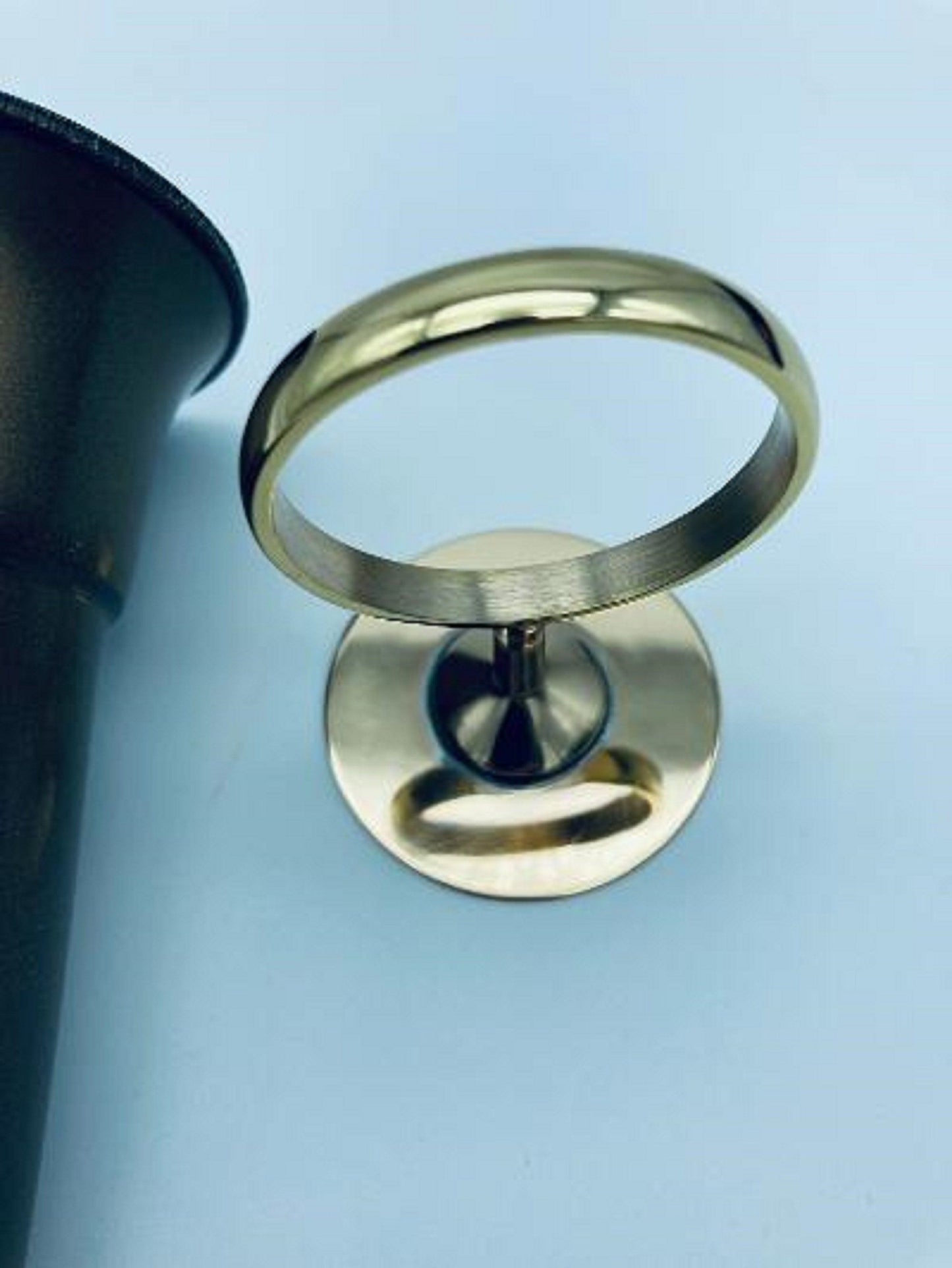 Mausoleum Crypt Brown Vase 5.5 inch with 2 IN Disc Base of Brite BRONZE Metal Ring Support - Royal Duchess -