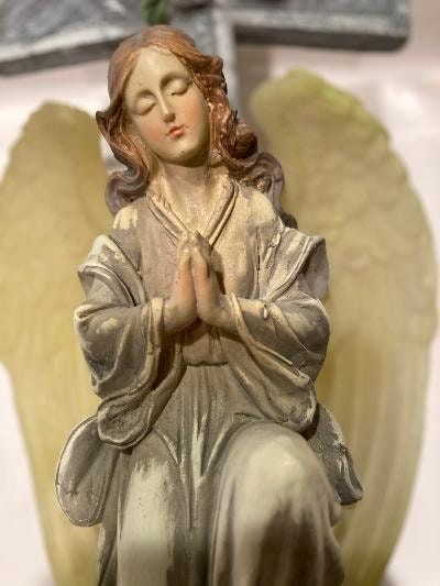 LED Solar Panel Light - Angel Cross