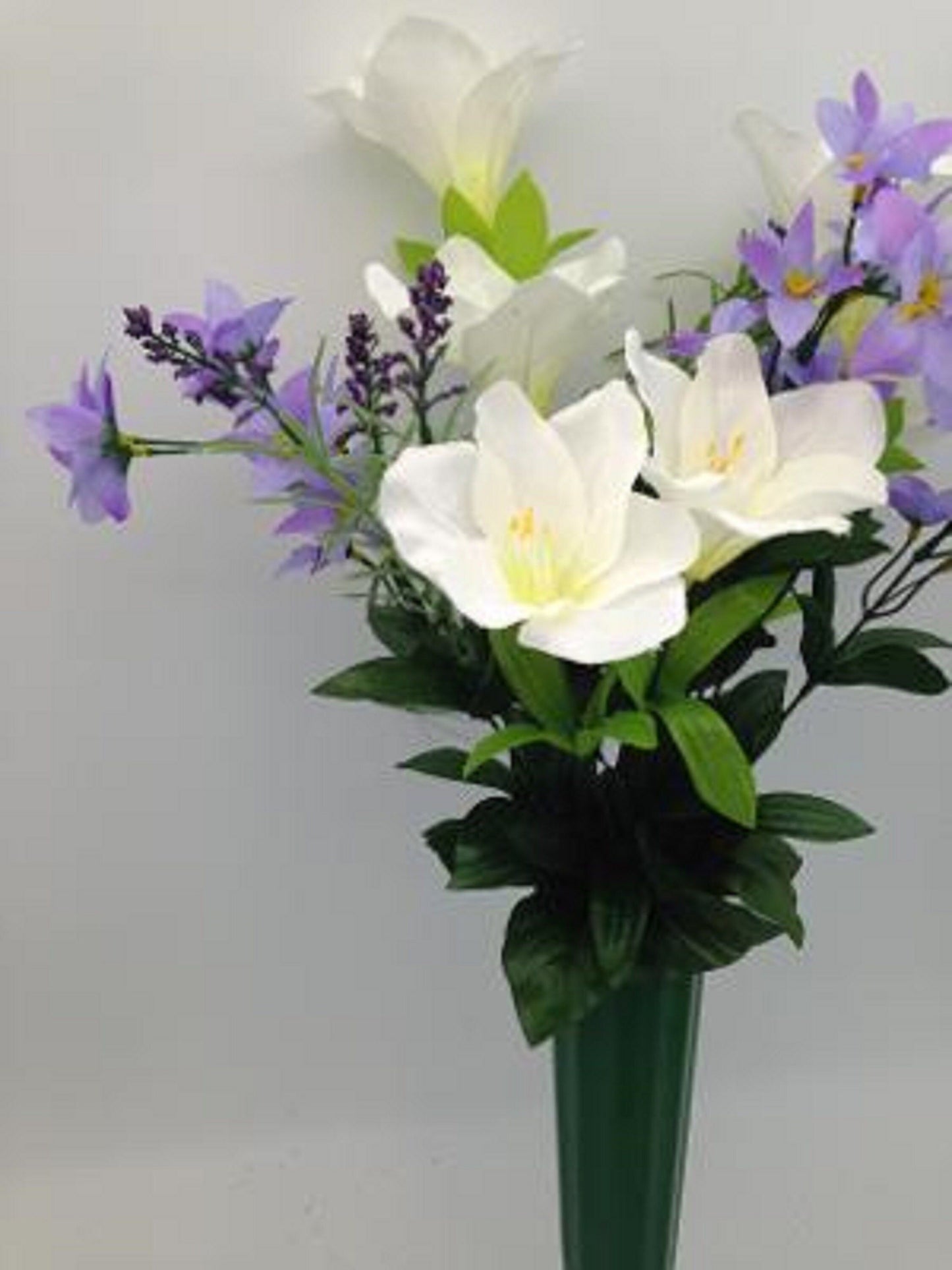 Artificial Flower Cemetery Vase Lily with Purple Water Lily Accent