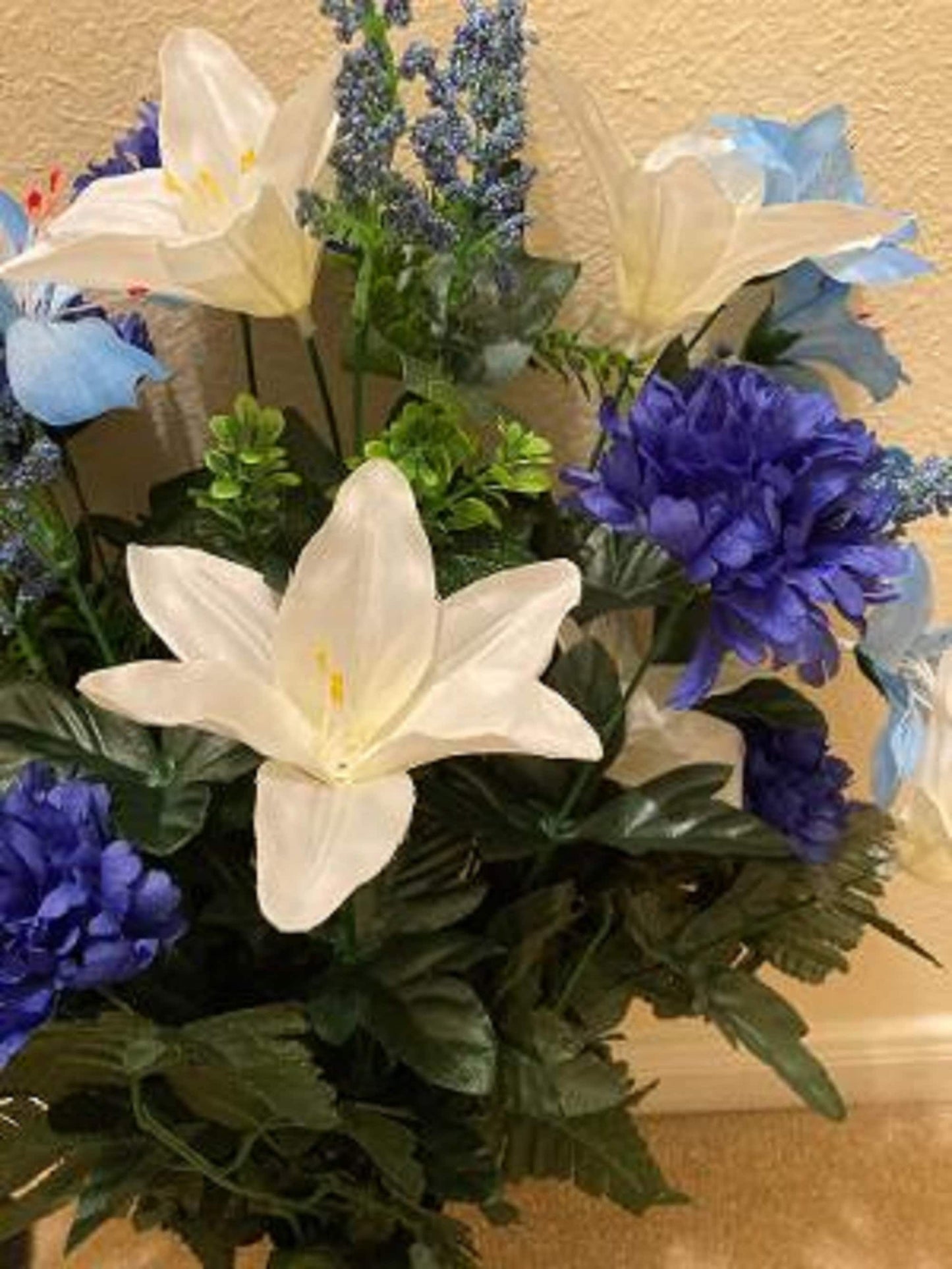 Cemetery Vase of Silk Blue Mum Lilly for Grave-site Presentation of Loved Ones -