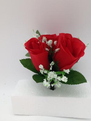 NICHE 3 RED ROSES & BABY'S BREATH w/ IVY (NO VASE)