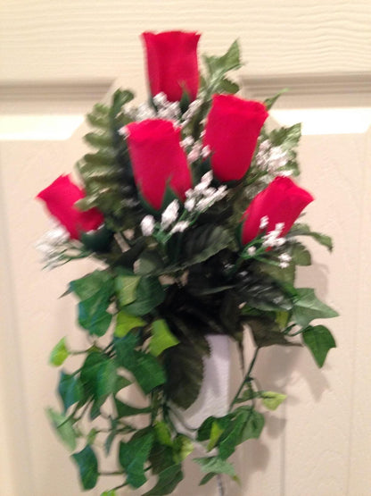 CRYPT / MAUSOLEUM Bouquet (No Vase) Red ROSE w/ Baby's Breath Ivy Presentation in Remembrance